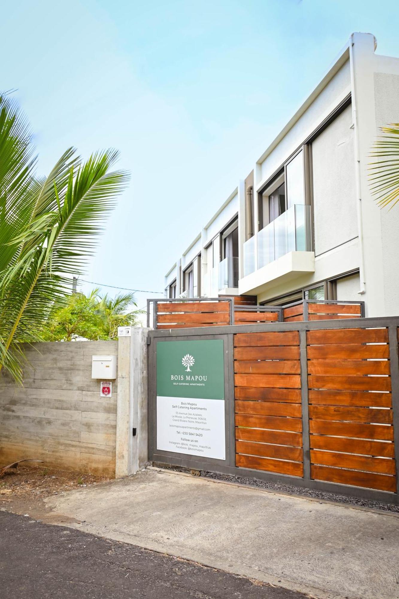 Bois Mapou Self Catering Unit 101 * Rivière Noire