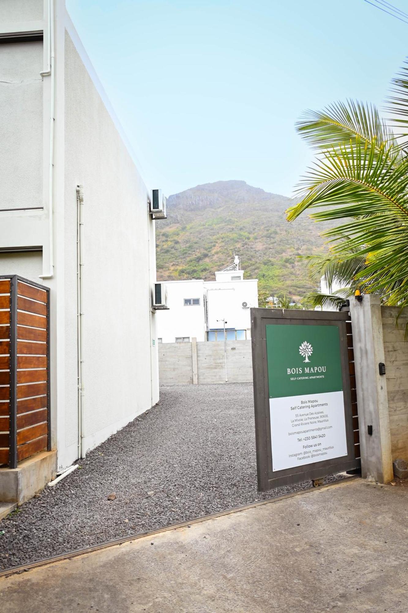 Bois Mapou Self Catering Unit 101 * Riviere Noire